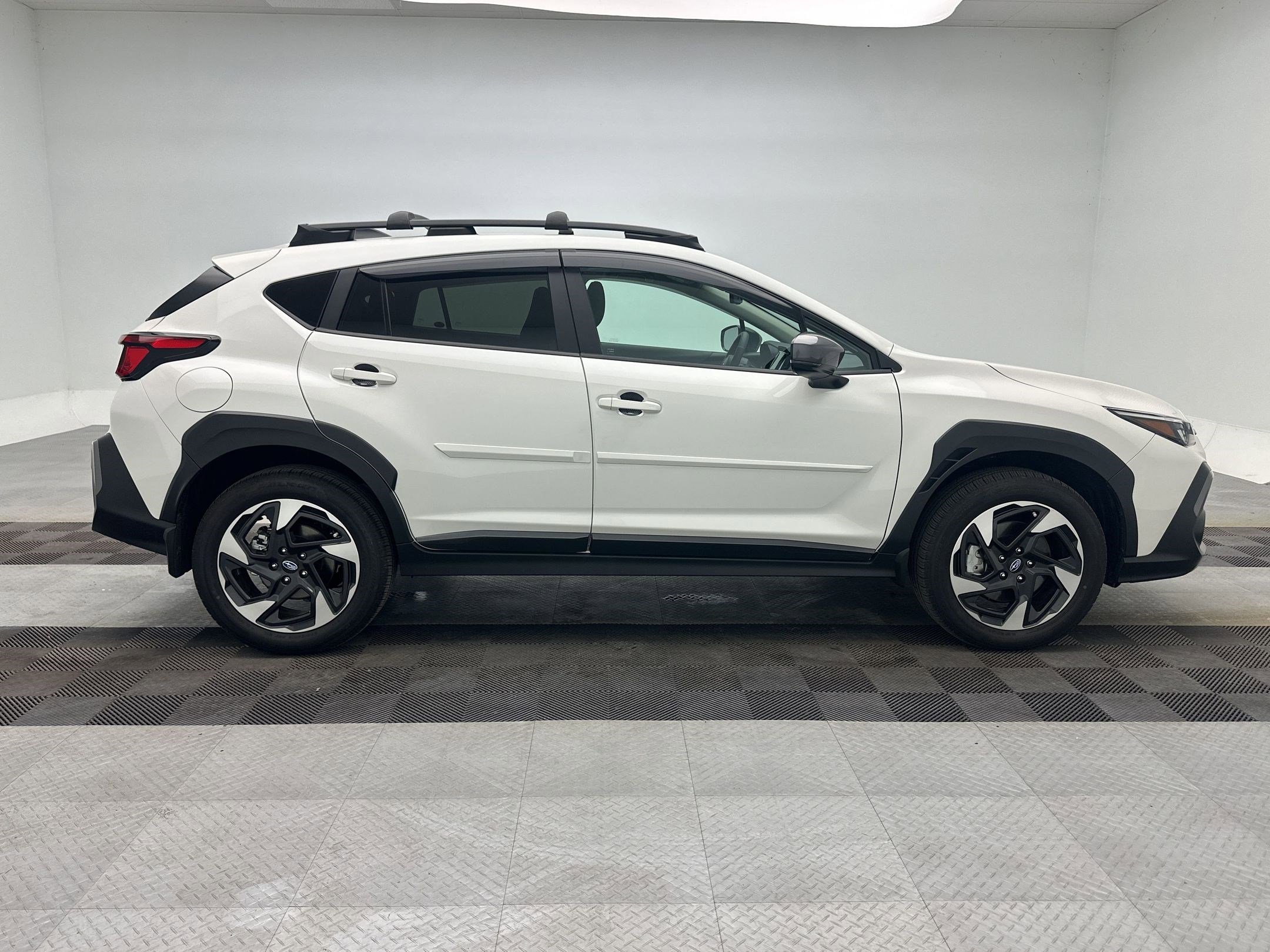 Used 2026 Subaru Crosstrek 2.5i Limited AWD/4WD image 8