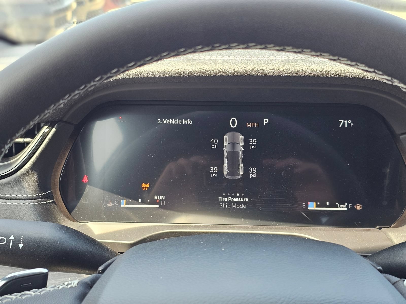 New 2026 Jeep Grand Cherokee Altitude RWD image 10