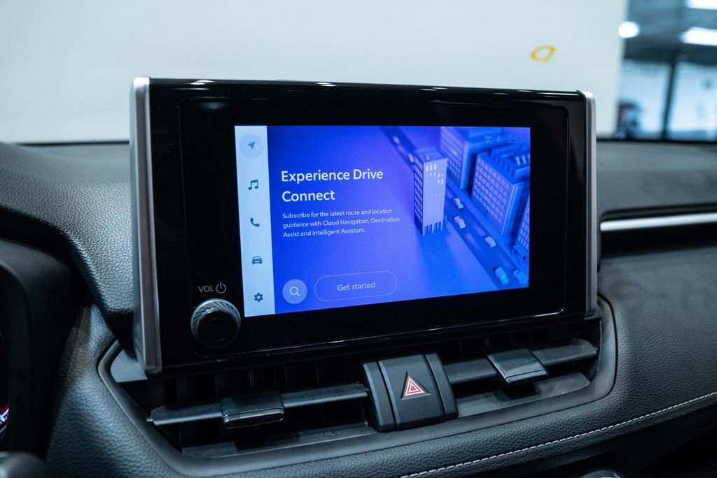 Used 2024 Toyota RAV4 LE image 23