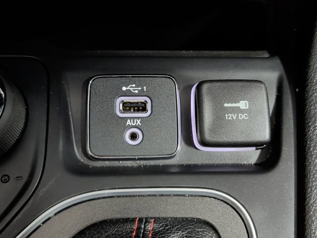 Used 2021 Jeep Cherokee Trailhawk w/ Sun, Sound & Nav Group image 24