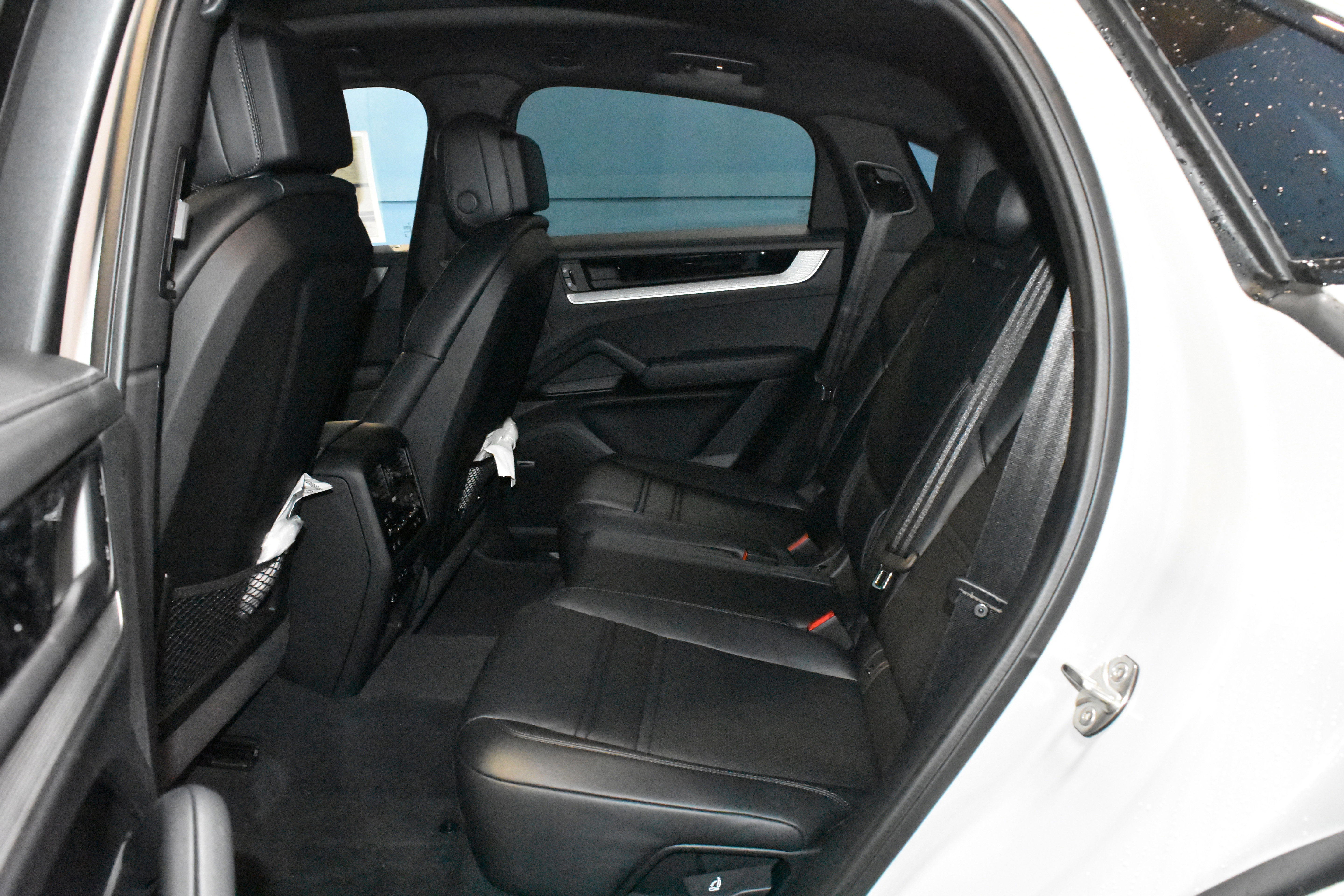 New 2026 Porsche Cayenne E-Hybrid image 21