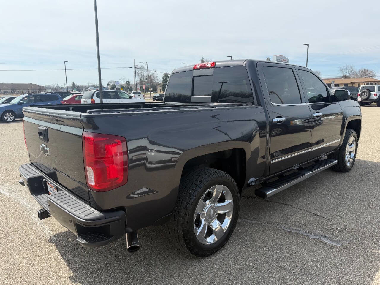 Used 2016 Chevrolet Silverado 1500 LTZ Z71 w/ LTZ Plus Package AWD/4WD image 5