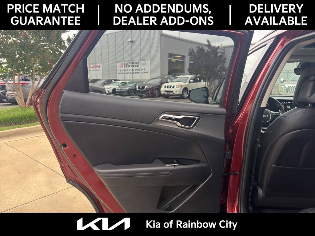 Used 2024 Kia Sportage SX FWD image 12