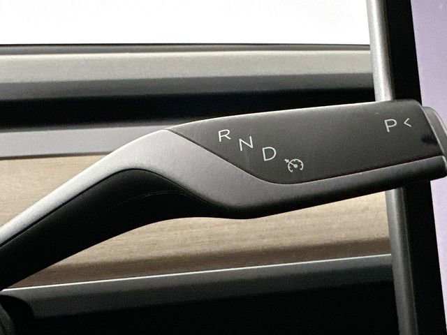 Used 2023 Tesla Model 3 Standard Range image 20