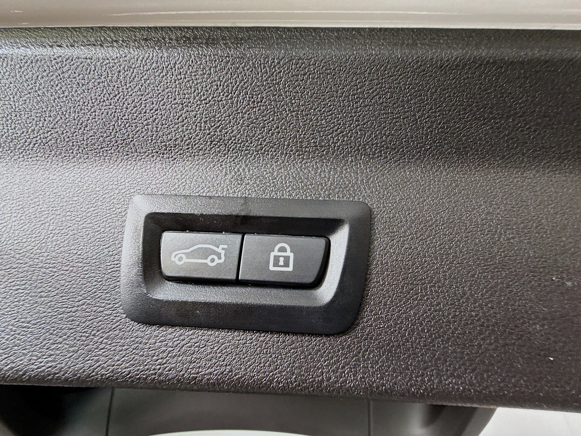 Used 2019 BMW X3 sDrive30i w/ Convenience Package image 41