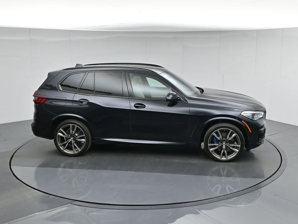 Used 2022 BMW X5 M50i w/ Executive Package image 63