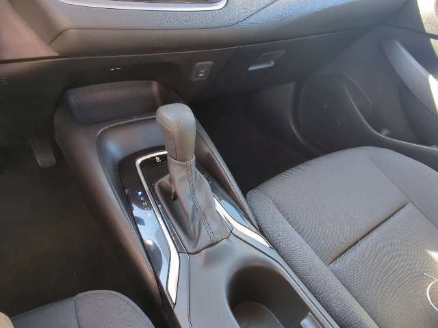 Used 2025 Toyota Corolla LE FWD image 16