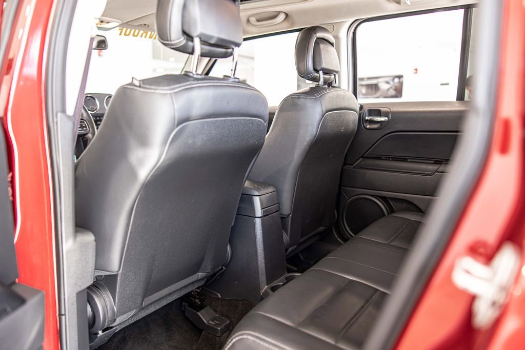 Used 2015 Jeep Patriot High Altitude image 27