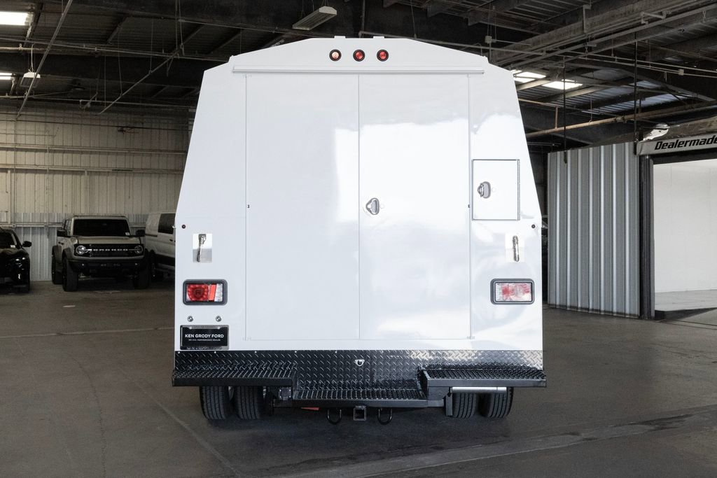 New 2026 Ford E-350 and Econoline 350 Super Duty w/ Power Equipment Group image 7