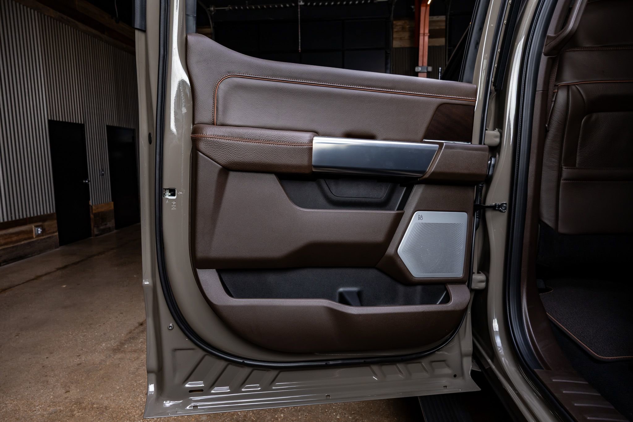 Used 2026 Ford F250 King Ranch w/ Chrome Package image 38