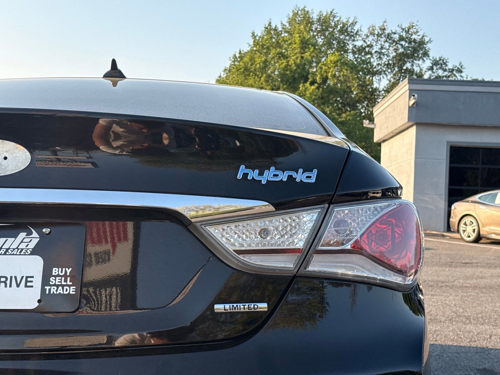 Used 2014 Hyundai Sonata Limited w/ Panoramic Sunroof Package 02 image 10