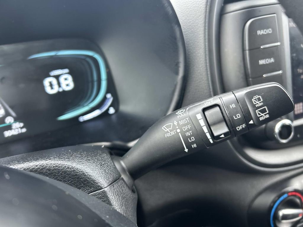 Used 2024 Kia Soul LX w/ Option Group 015 image 25