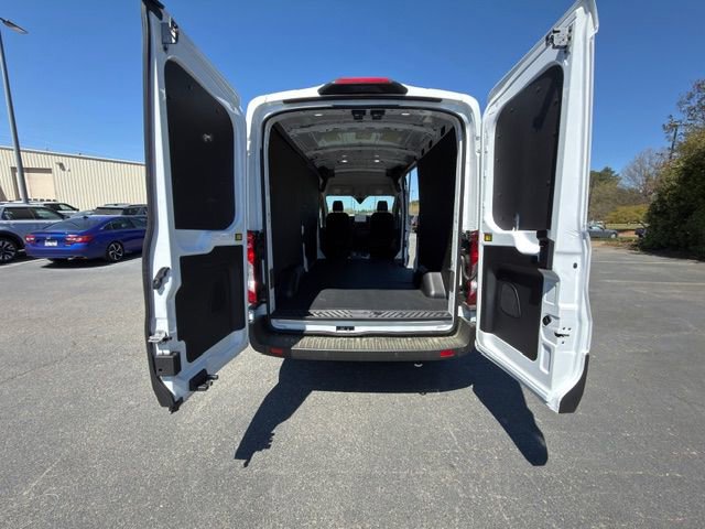 New 2026 Ford Transit 250 148 Medium Roof w/ Load Area Protection Package image 15