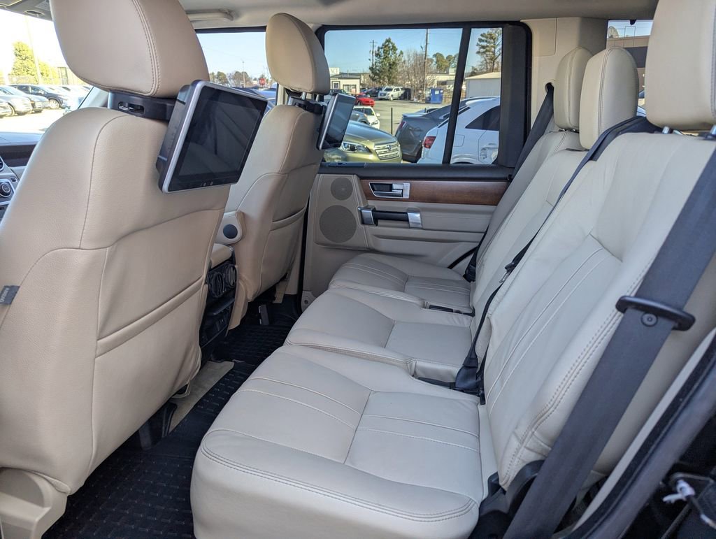 Used 2016 Land Rover LR4 HSE Silver Edition image 14