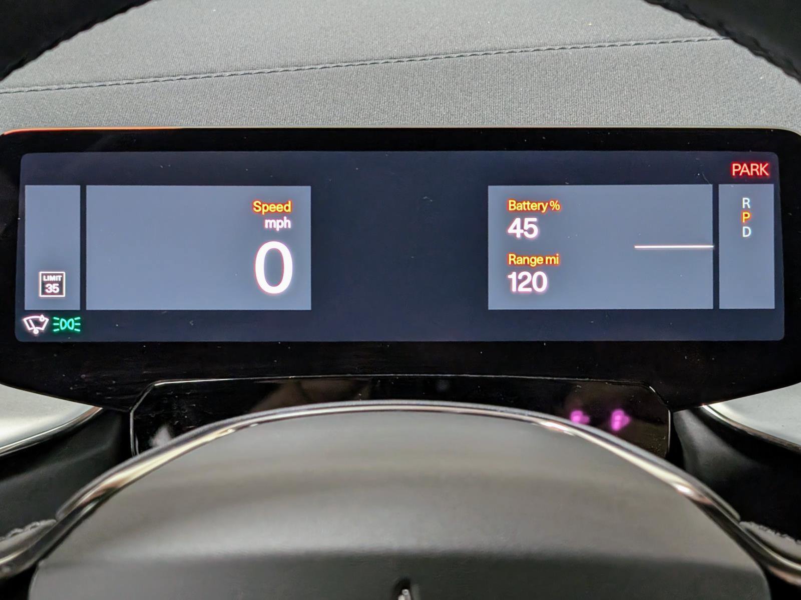 Used 2025 Polestar Polestar 3 image 34