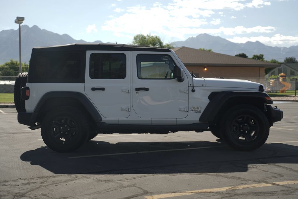 Used 2018 Jeep Wrangler Unlimited Sport AWD/4WD image 6