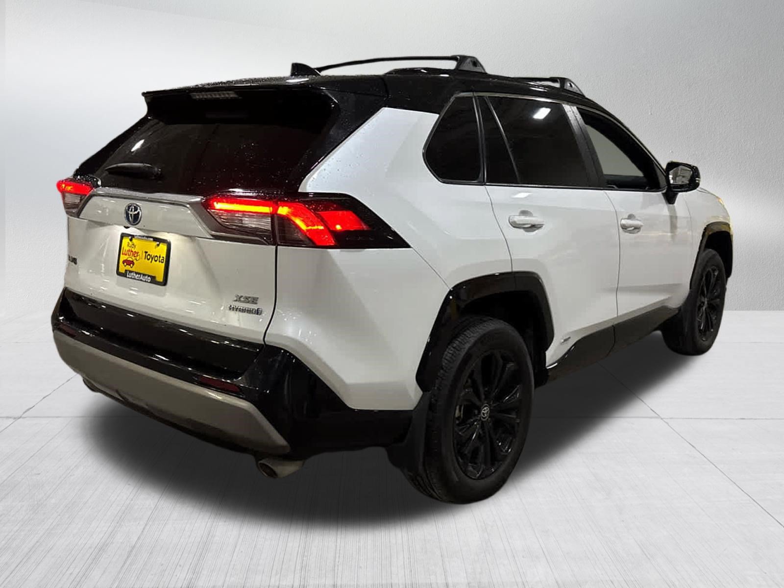 Used 2024 Toyota RAV4 XSE w/ Advanced Technology Package AWD/4WD image 6