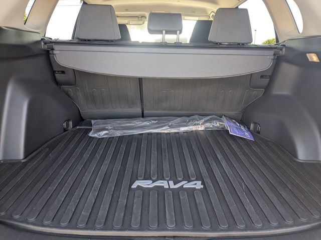 Certified 2025 Toyota RAV4 XLE image 28