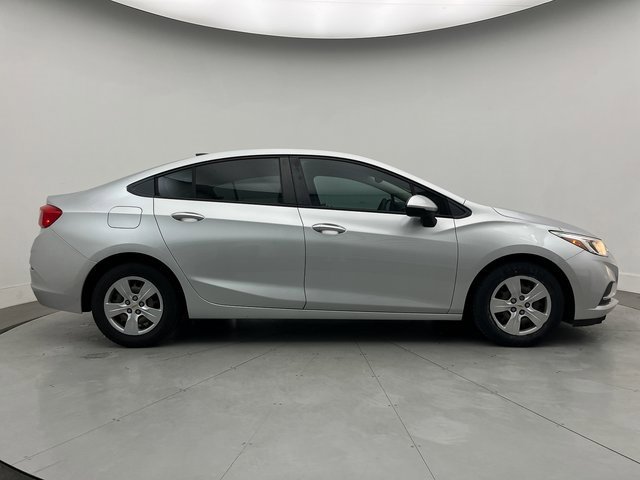 Used 2016 Chevrolet Cruze LS image 24