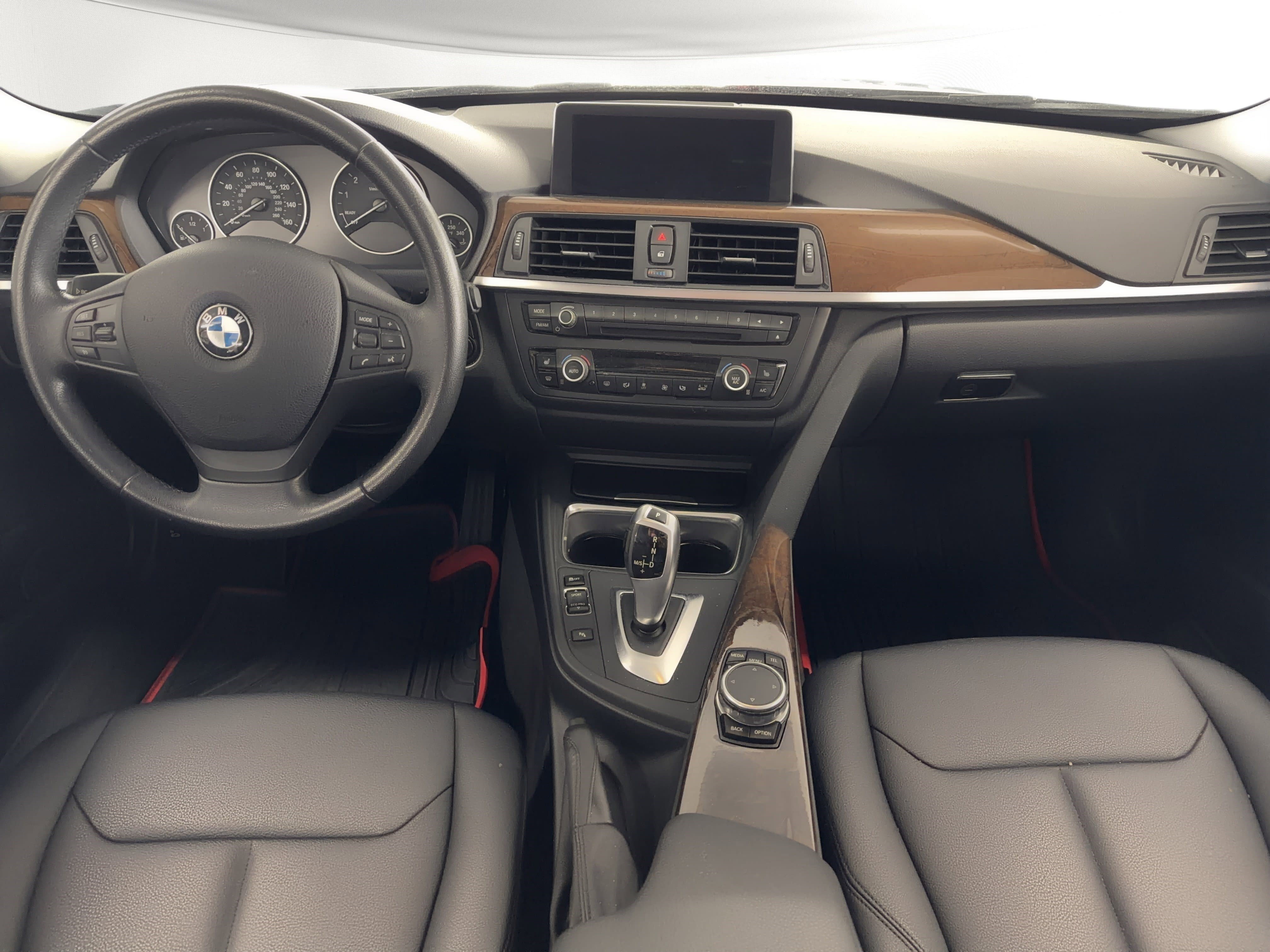 Used 2015 BMW 320i xDrive Sedan AWD/4WD image 19