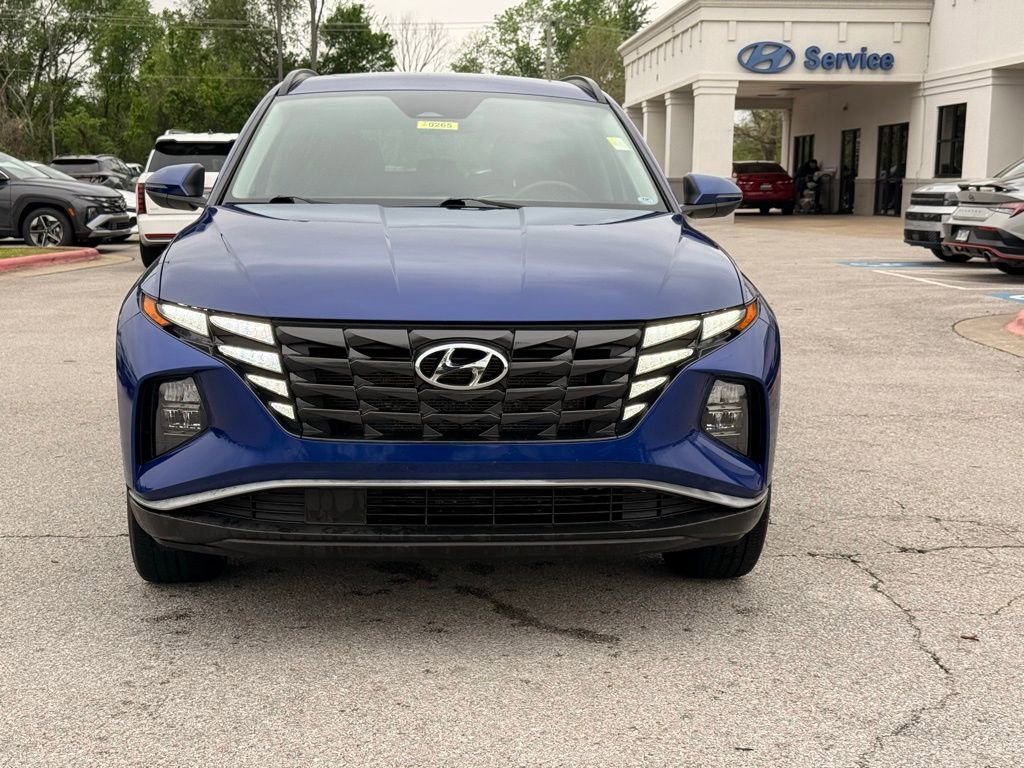 Used 2023 Hyundai Tucson SEL w/ Convenience Package FWD image 2