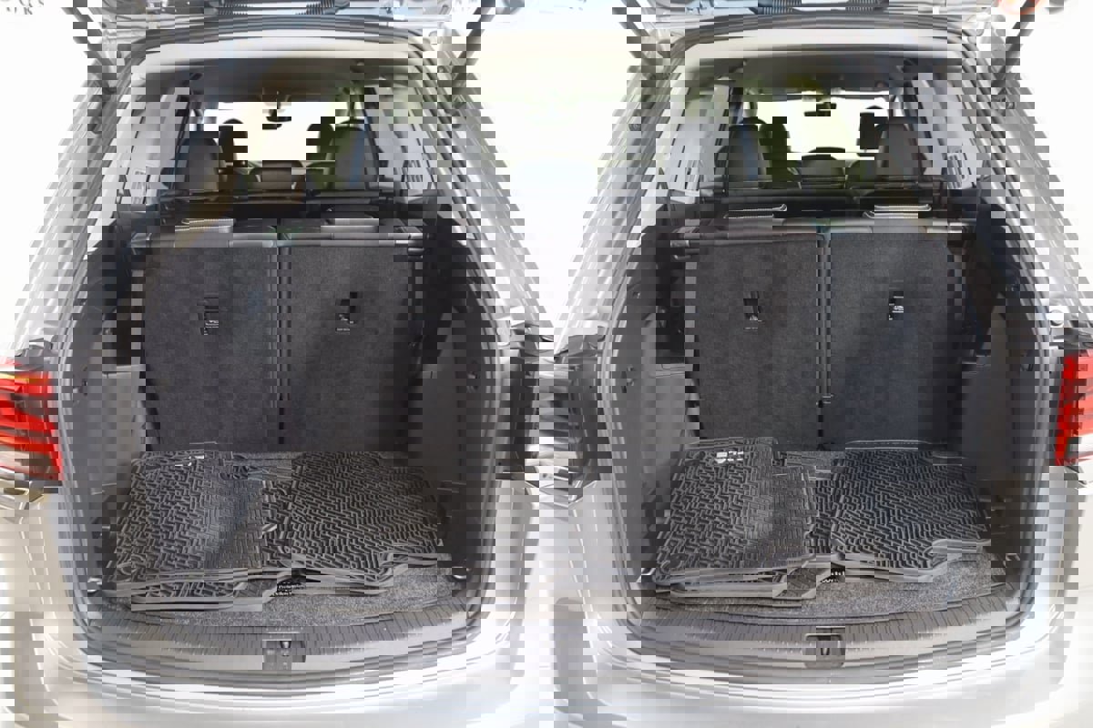 Used 2021 Volkswagen Atlas SE image 51