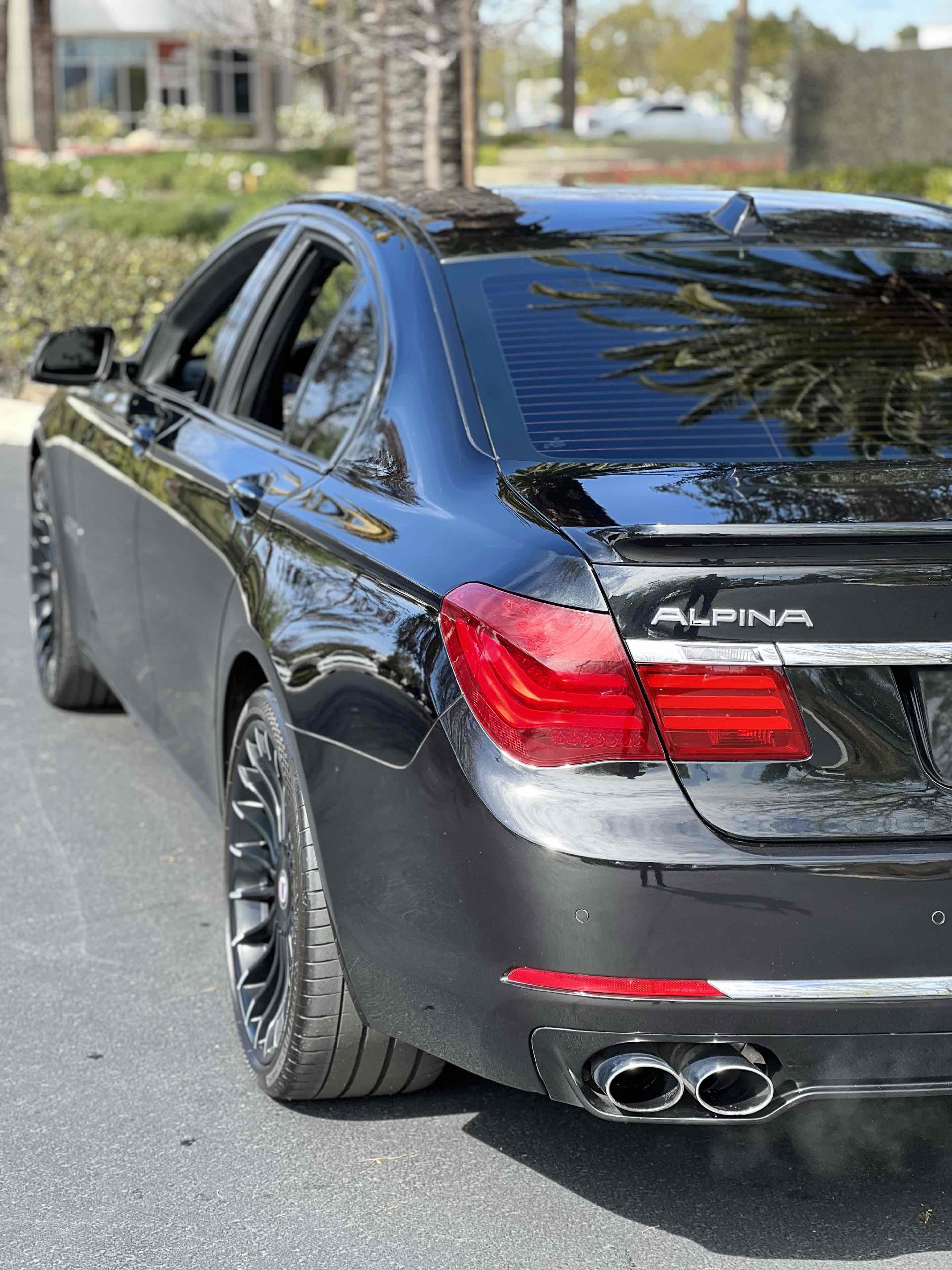 Used 2013 BMW ALPINA B7 image 49