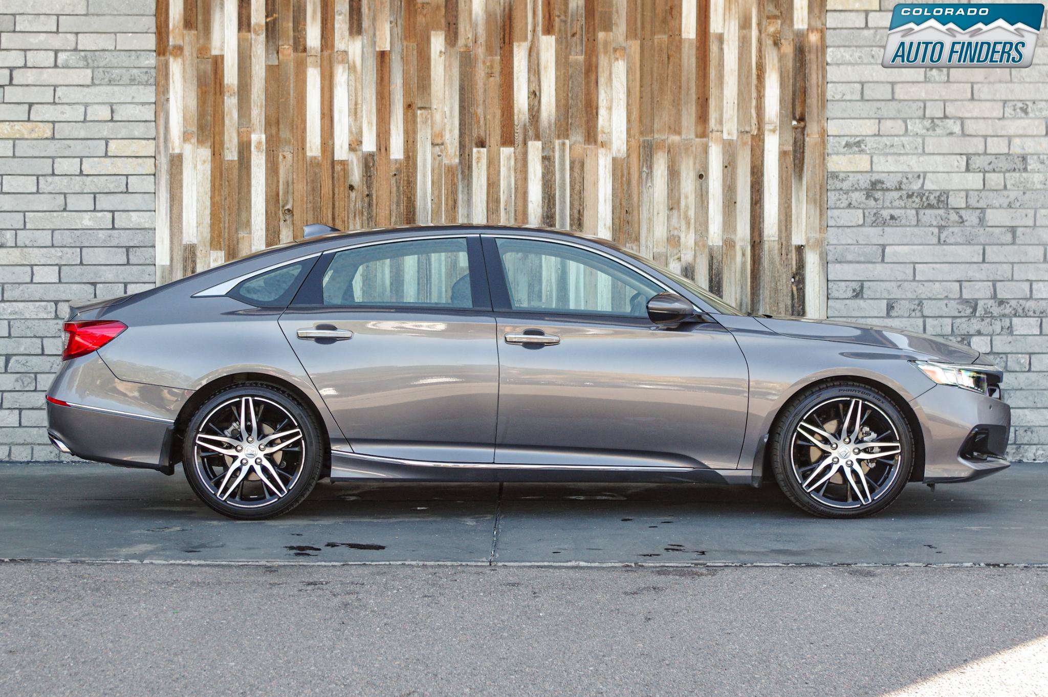 Used 2021 Honda Accord Touring image 8