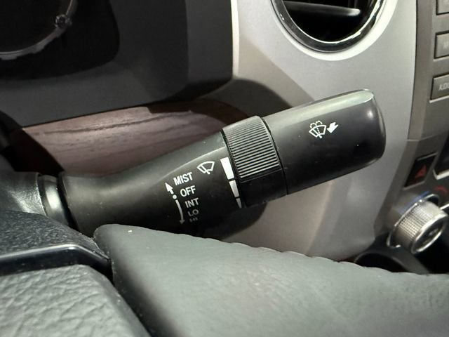 Used 2019 Toyota Tundra Limited w/ Limited Premium Package RWD image 13