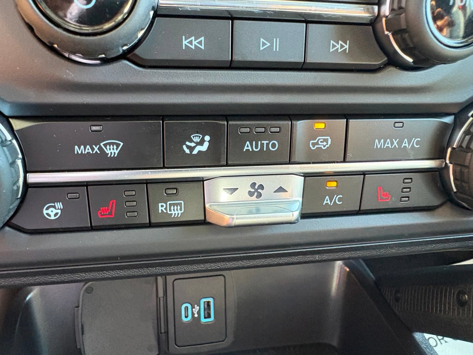 Used 2024 Ford Bronco Raptor AWD/4WD image 19