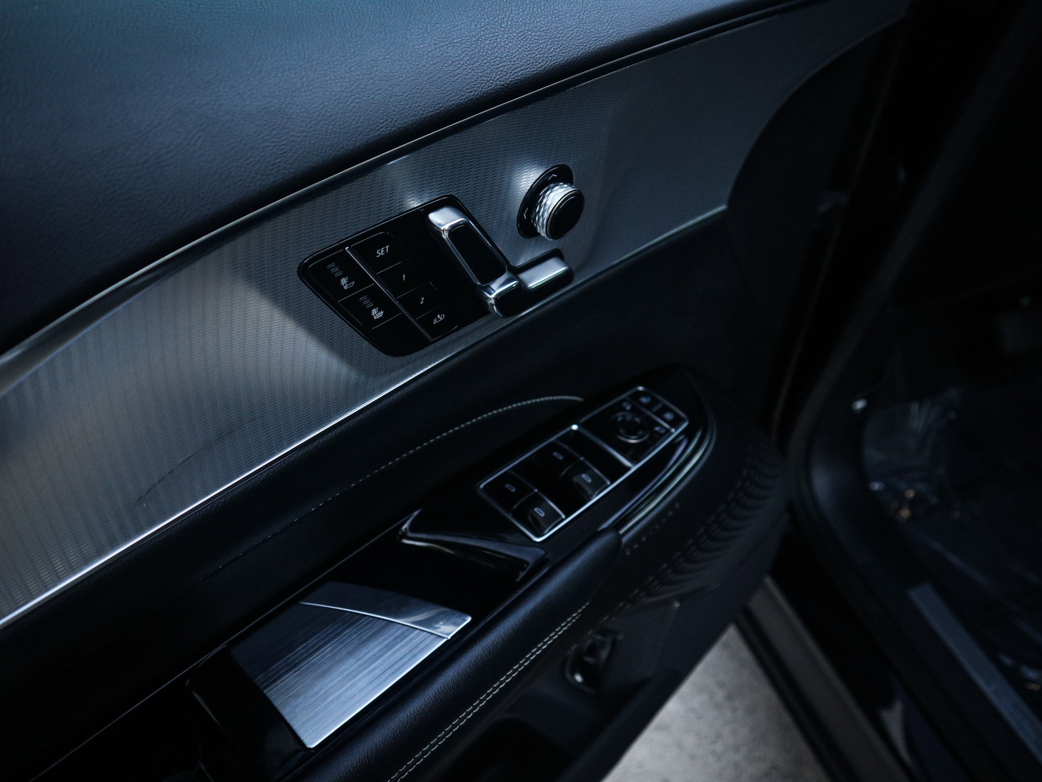 Used 2024 Cadillac Lyriq Tech image 15