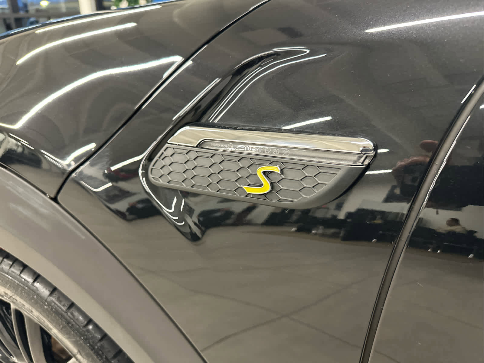 Used 2024 MINI Cooper SE image 5