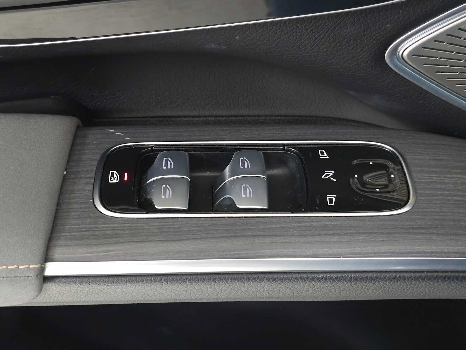 Used 2024 Mercedes-Benz EQS 450+ 4MATIC SUV image 24
