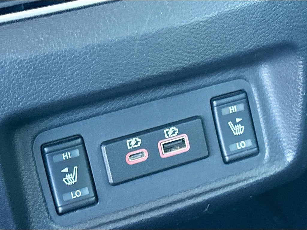 Used 2022 Nissan Maxima Platinum w/ Sport Mat Group image 27