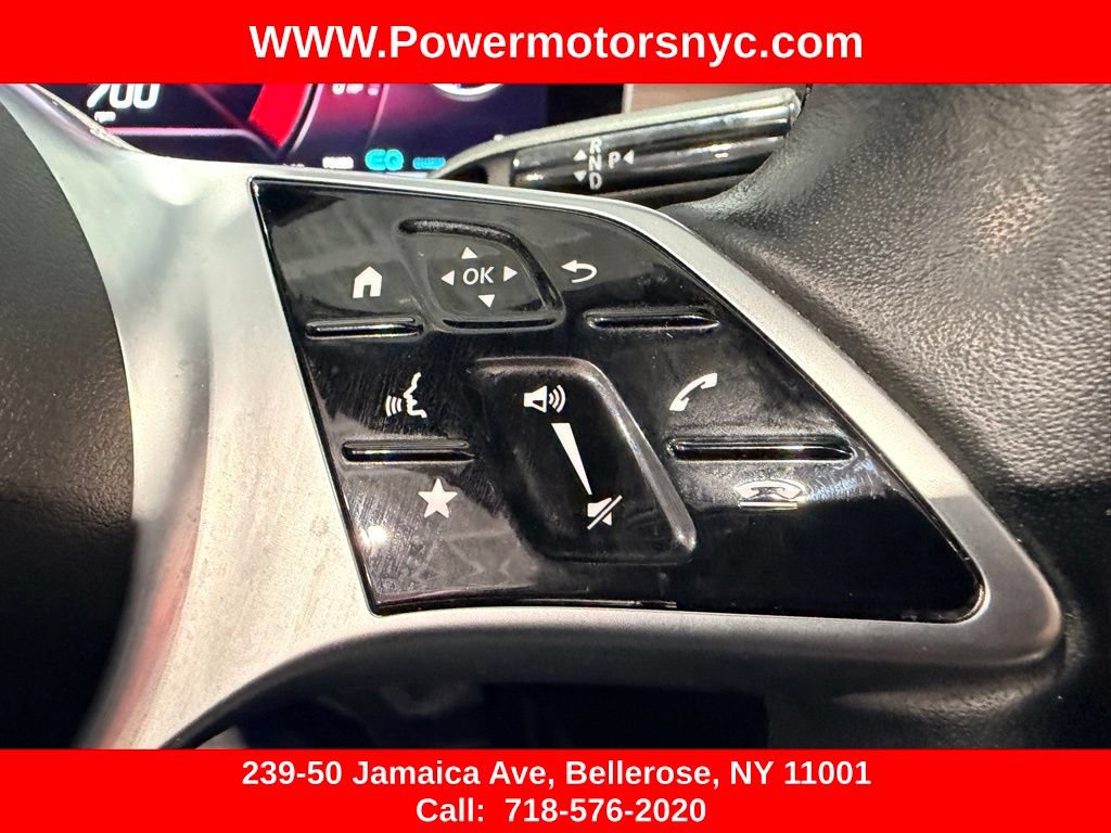 Used 2022 Mercedes-Benz C 300 4MATIC Sedan w/ Pinnacle Trim Package image 31
