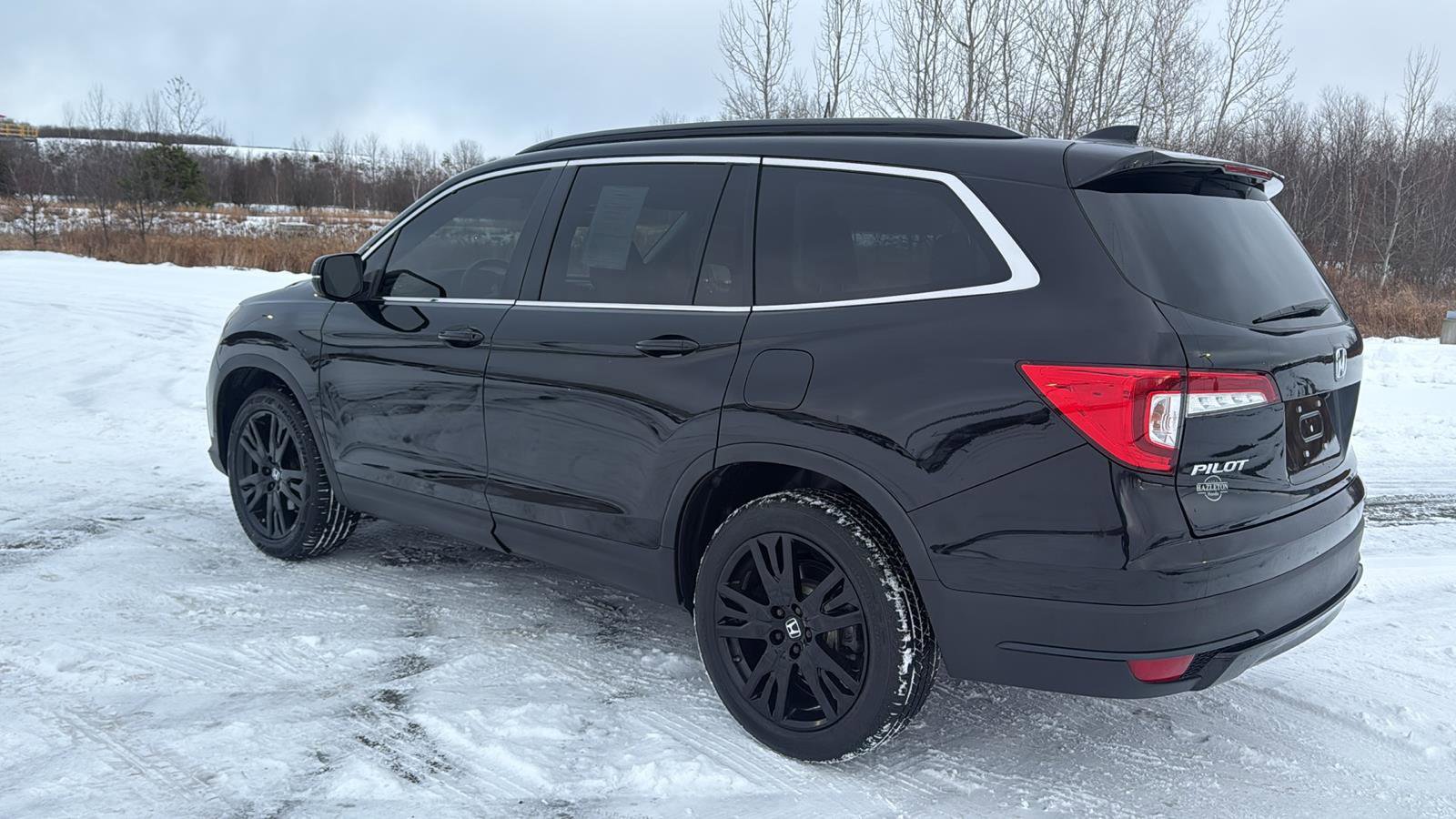 Used 2022 Honda Pilot Special Edition image 11