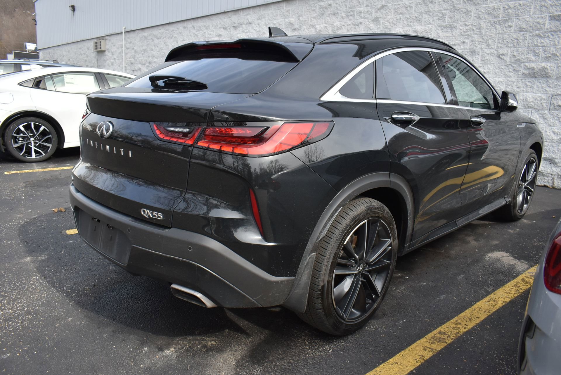 Used 2023 INFINITI QX55 Sensory w/ Lighting Package image 18