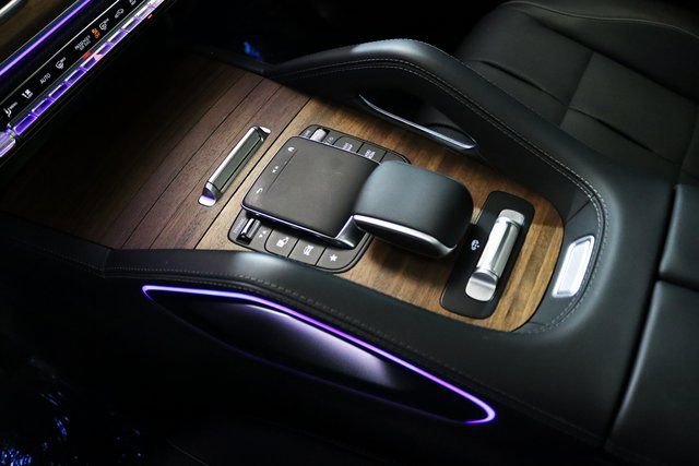 Used 2024 Mercedes-Benz GLS 580 4MATIC image 30