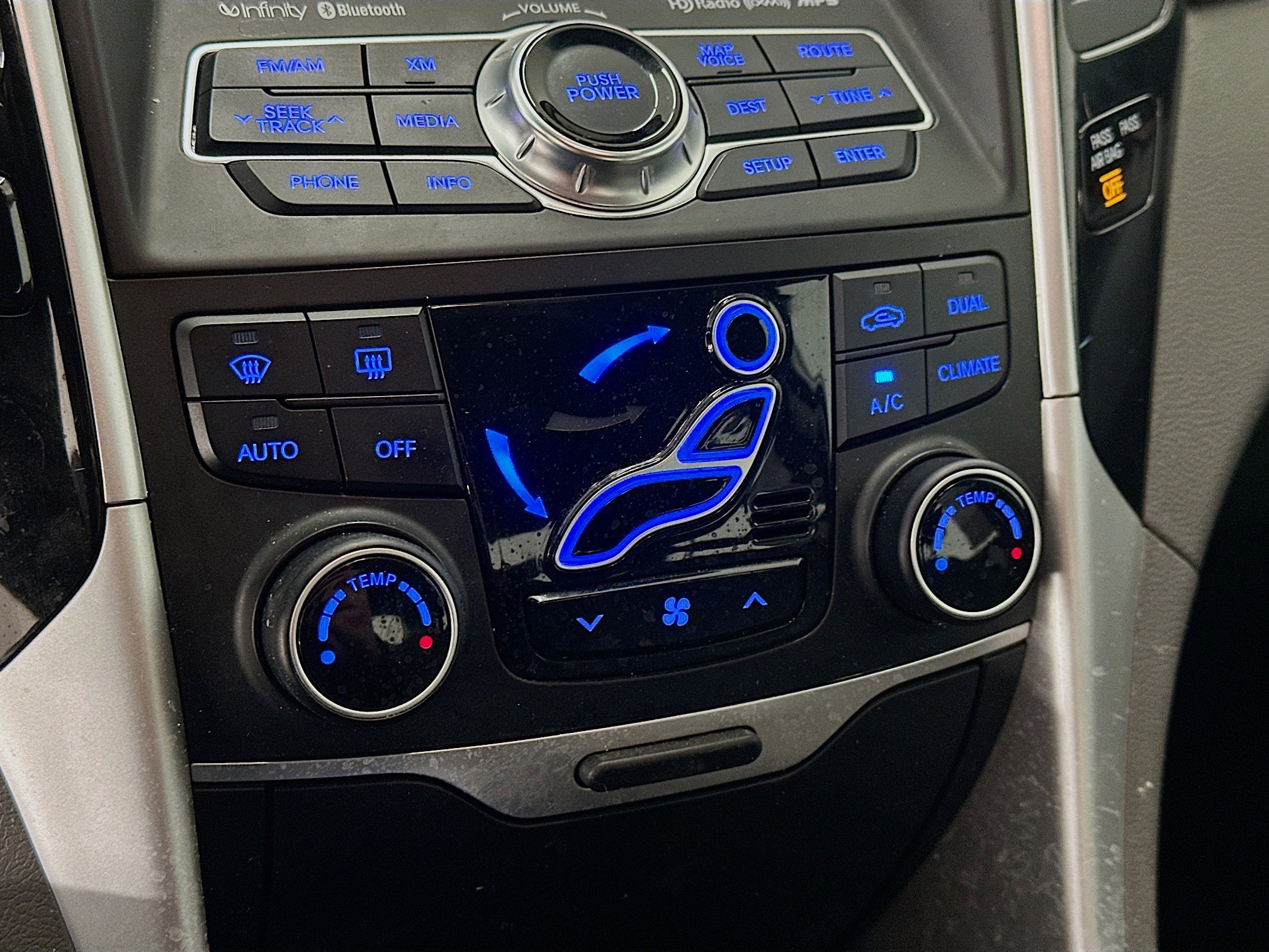 Used 2012 Hyundai Sonata Limited w/ Navigation Pkg image 24