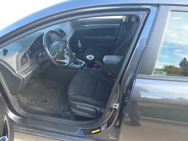 Used 2020 Hyundai Elantra Value Edition w/ Cargo Package (C1) FWD image 41