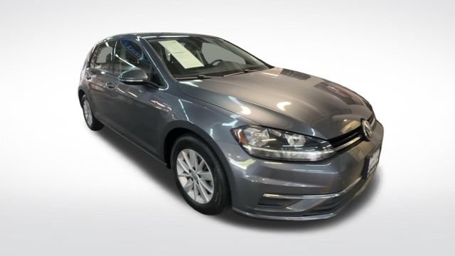 Used 2019 Volkswagen Golf S FWD image 2