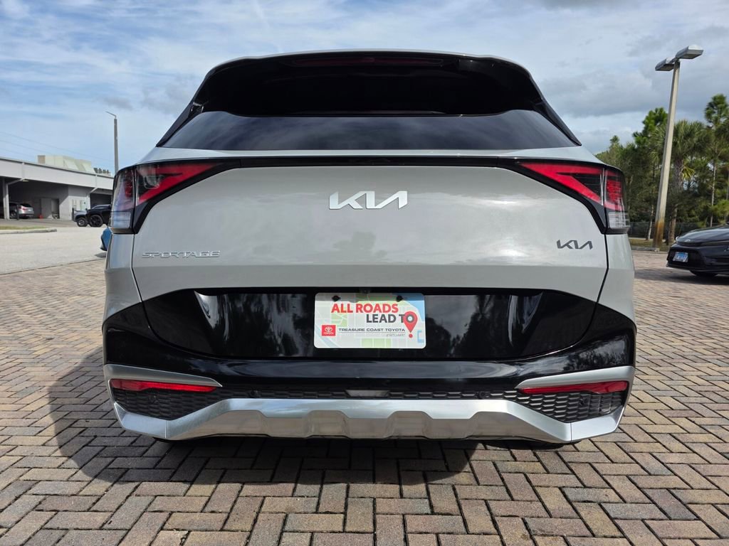 Used 2023 Kia Sportage SX image 10