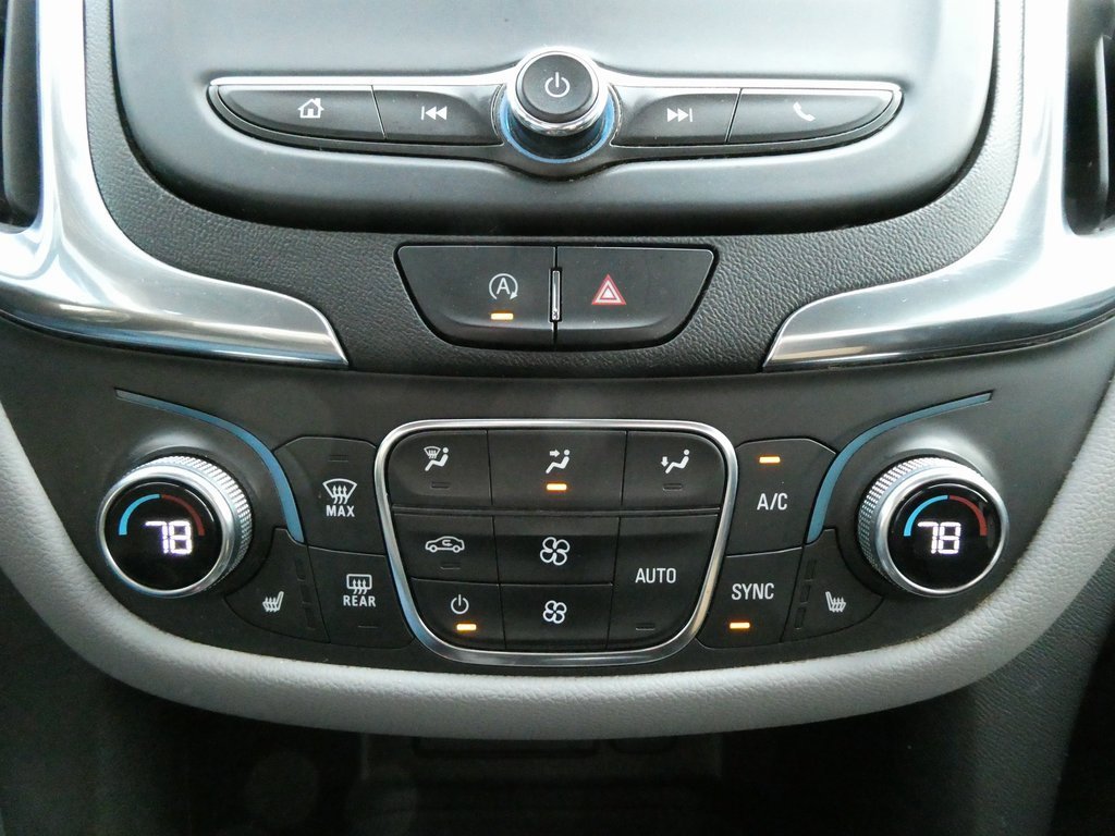 Used 2022 Chevrolet Equinox LT image 24