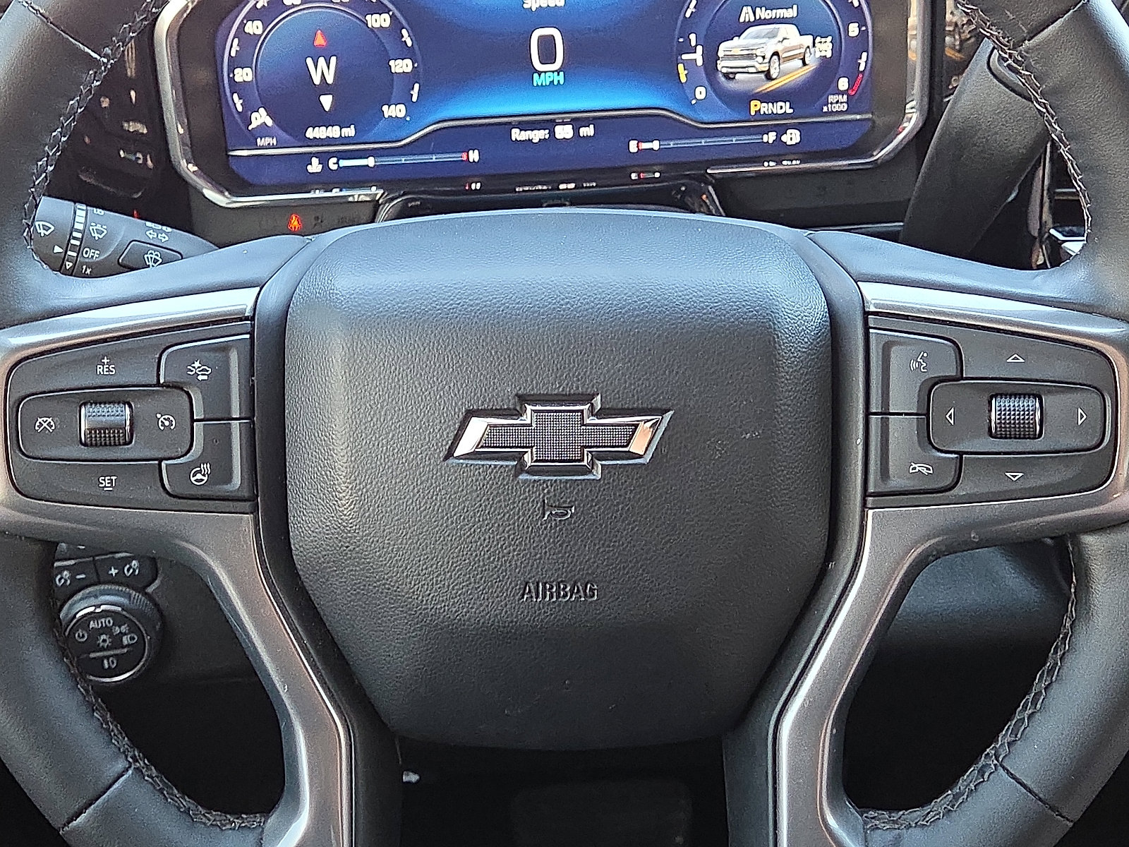 Used 2024 Chevrolet Silverado 1500 RST AWD/4WD image 18