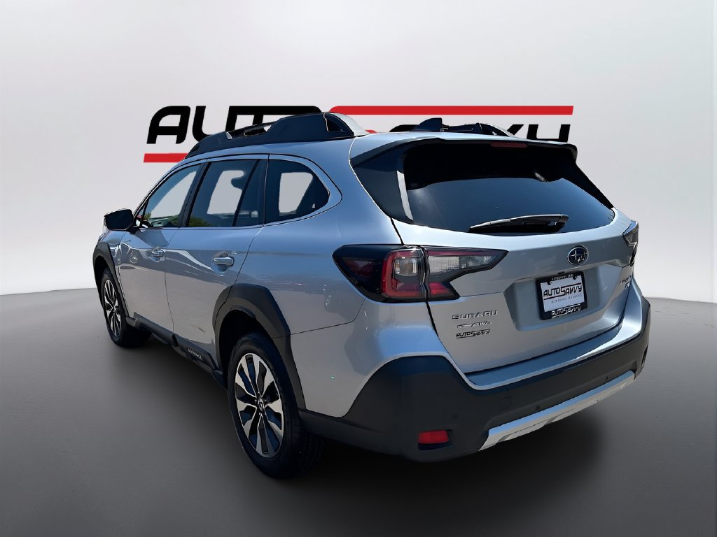 Used 2025 Subaru Outback Limited XT w/ Tech Package 2 AWD/4WD image 5