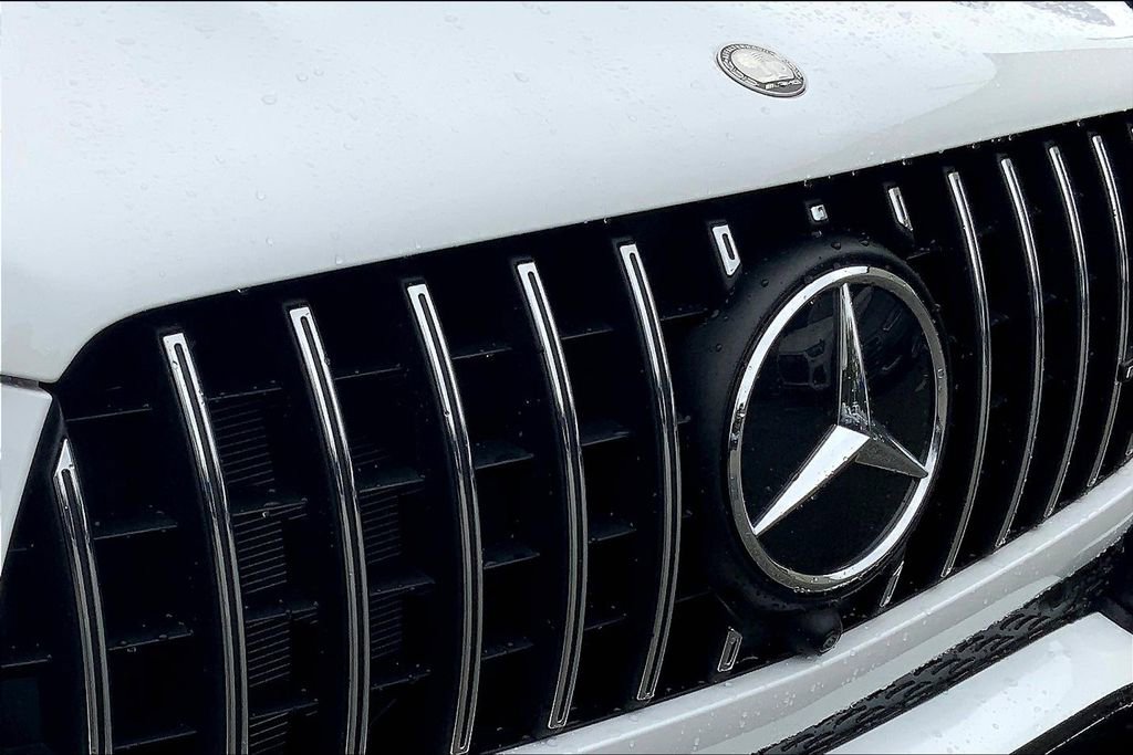 Used 2025 Mercedes-Benz GLE 53 AMG 4MATIC Coupe image 32