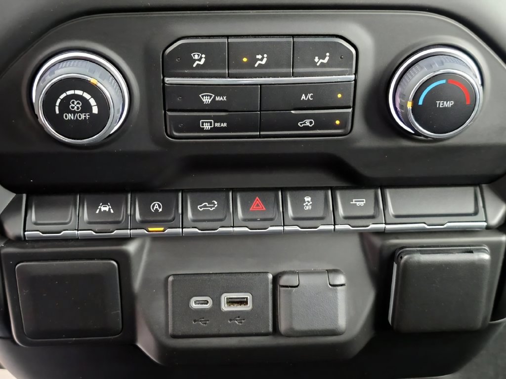 Used 2023 Chevrolet Silverado 1500 Custom RWD image 30
