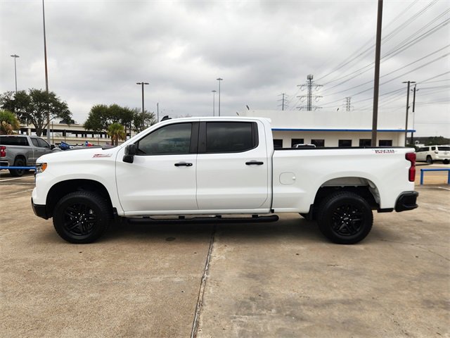 Used 2023 Chevrolet Silverado 1500 LT Trail Boss w/ Convenience Package II image 4