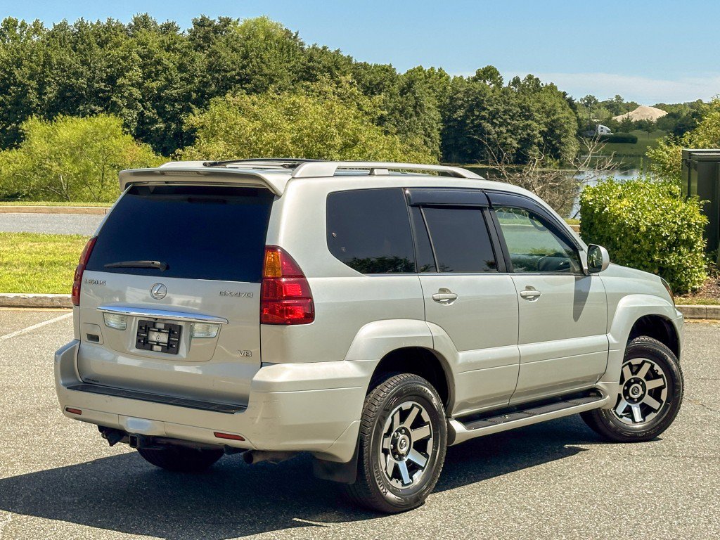 Used 2004 Lexus GX 470 w/ Preferred Accessory Pkg AWD/4WD image 10