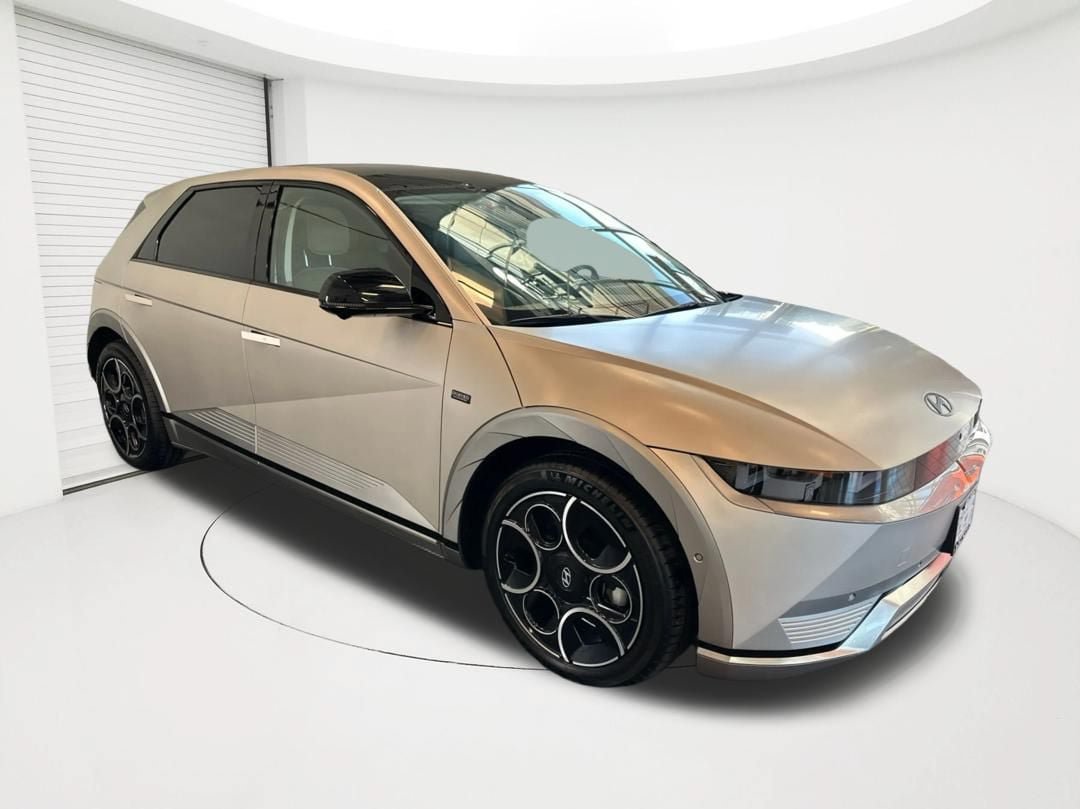 Used 2024 Hyundai Ioniq 5 Limited AWD/4WD image 3